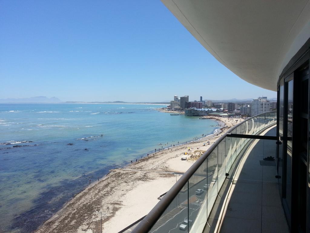 Loddey'S Self Catering Apartments - By Beach Collection Strand Habitación foto